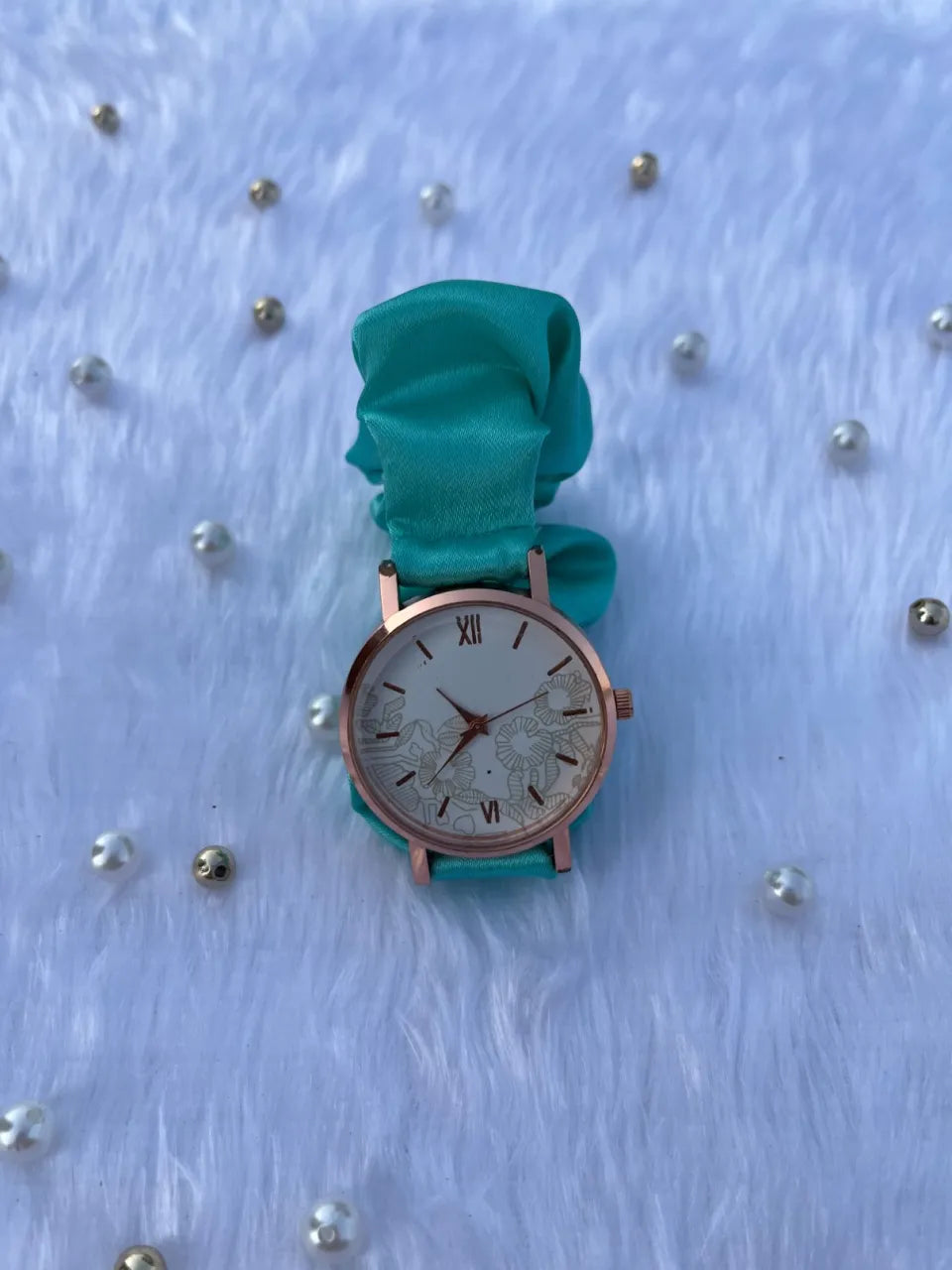 Unique Rose Gold White Scrunchies Watch (Aquamarine Blue)