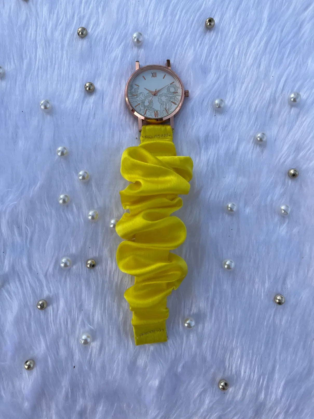 Unique Rose Gold White Scrunchies Watch (Lemon Yellow)