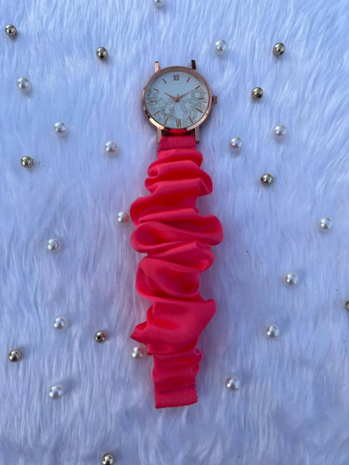 Unique Rose Gold White Scrunchies Watch (Strawberry Pink)